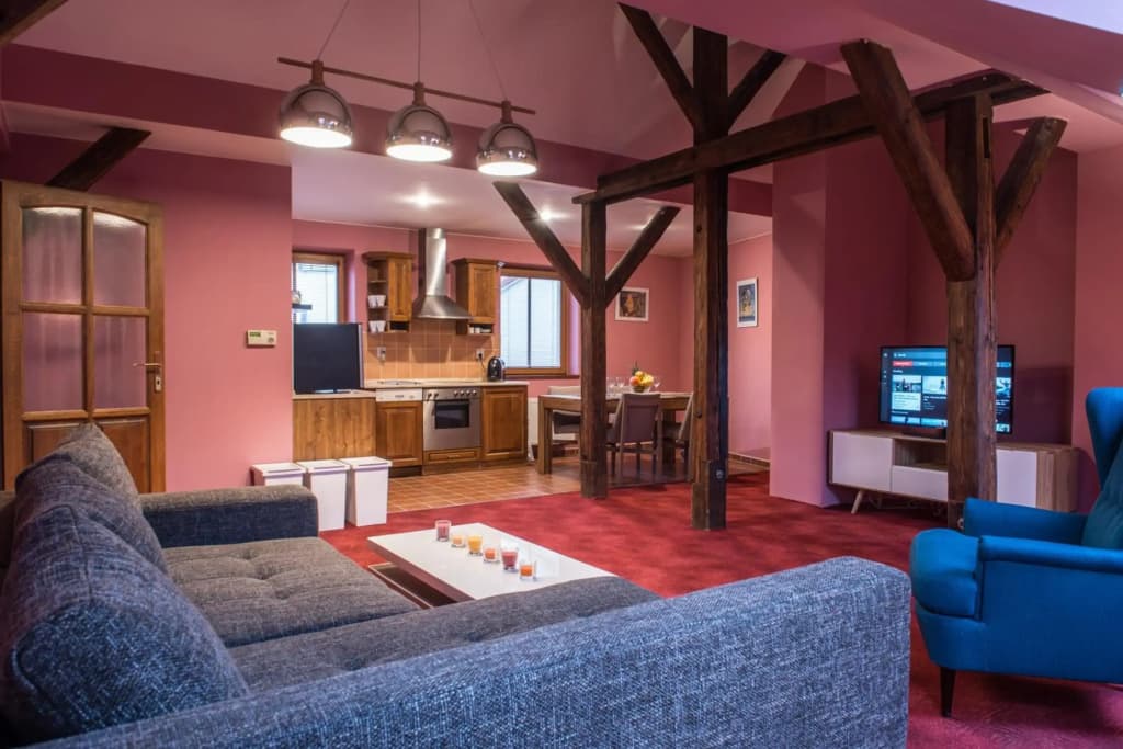 Spacious and Quiet Attic Flat in Centre - photo 24