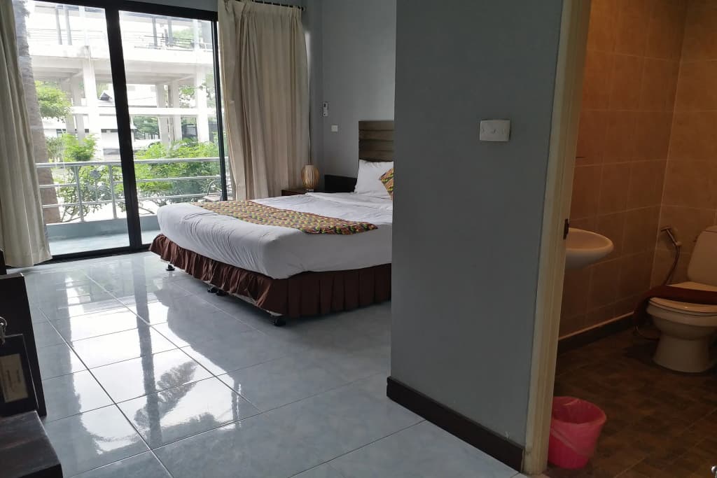 Platinum Place - photo 17