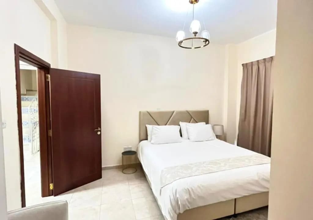 Al Hamra 4-Bedroom Luxury Villa Golf View - photo 5