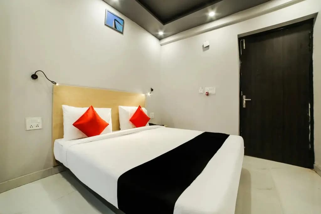 Rohil Residency by OYO Rooms - photo 5