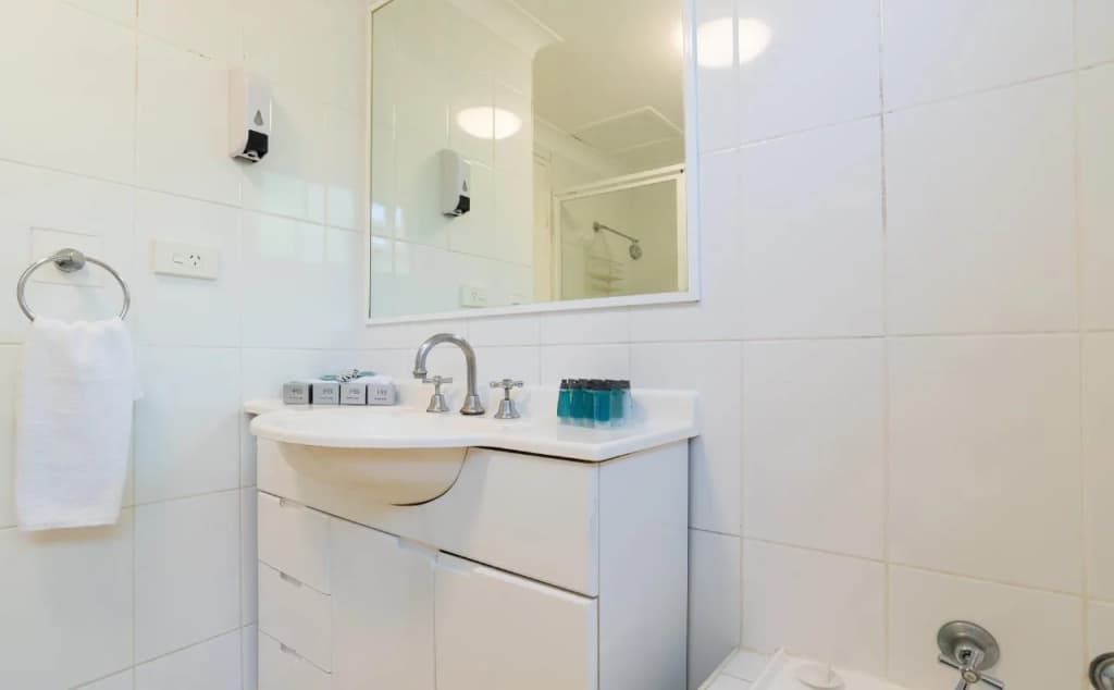 Eastwood Furnished Apartments - photo 8