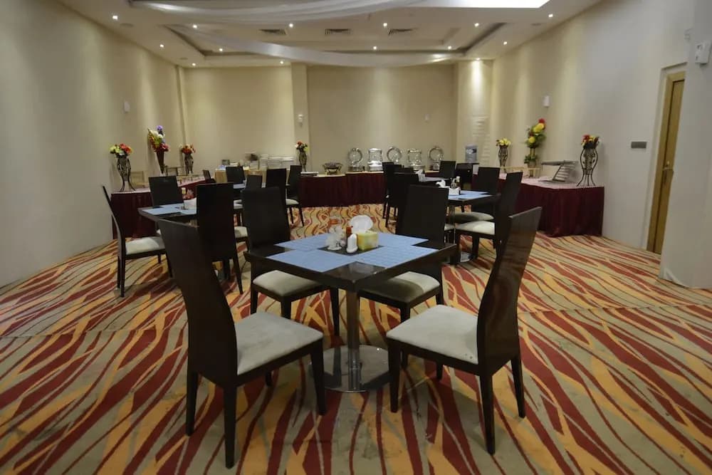 City Center Hotel - photo 27