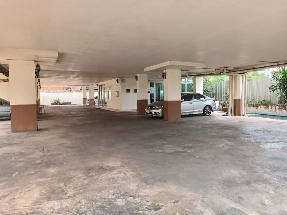Grand View Condominia - photo 13