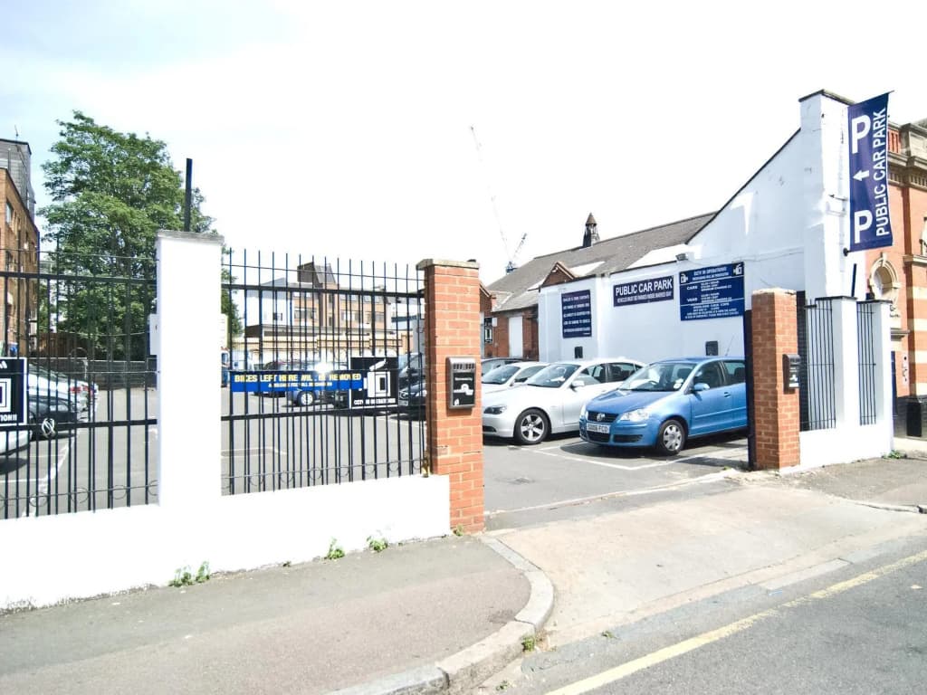 Finsbury Serviced Apartments - main photo