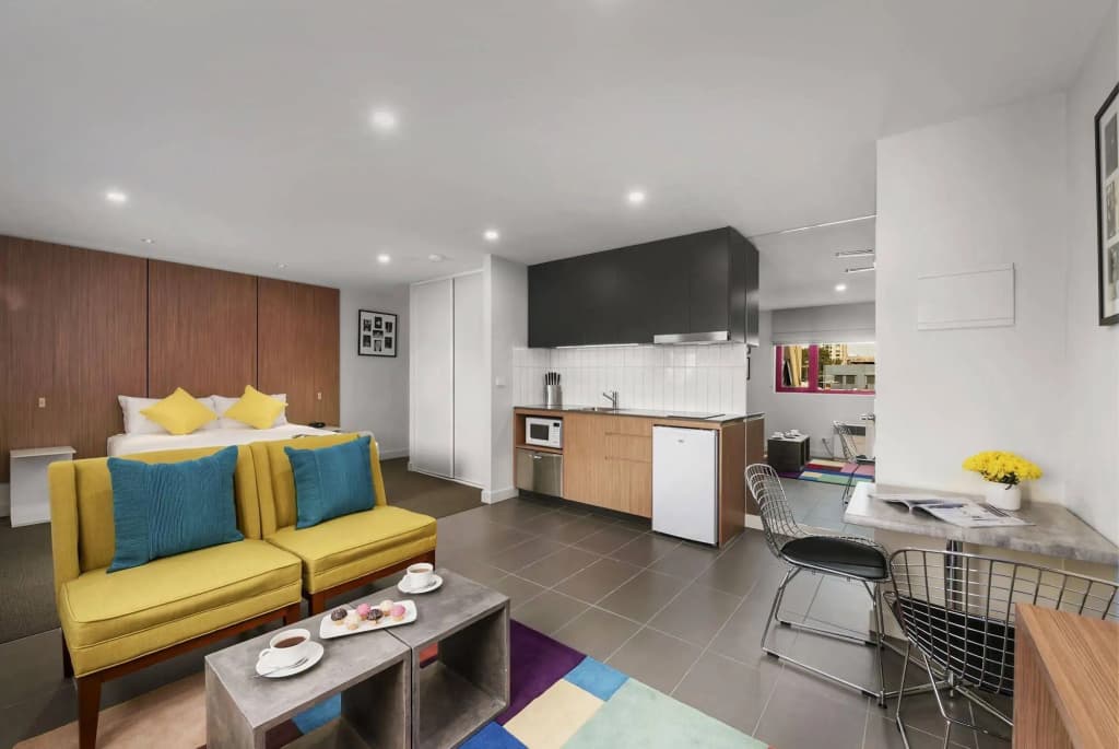 Plum Carlton Serviced Apartments - photo 14