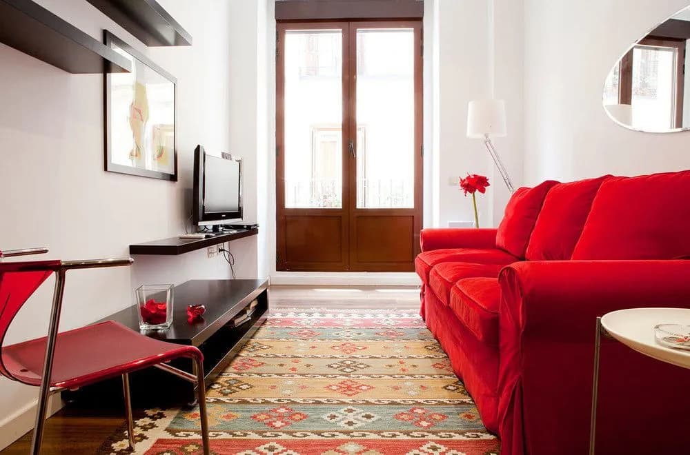 Paseo del Prado Apartment by Allô Housing - photo 6