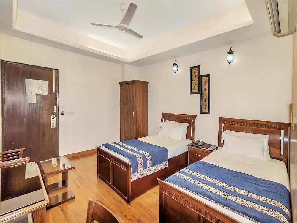 Fabhotel Clark Height - photo 4
