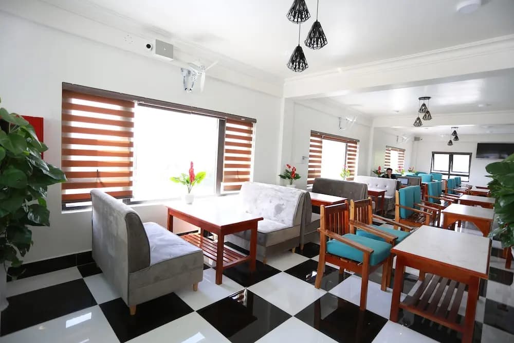 Nghi Lan Hotel - photo 19