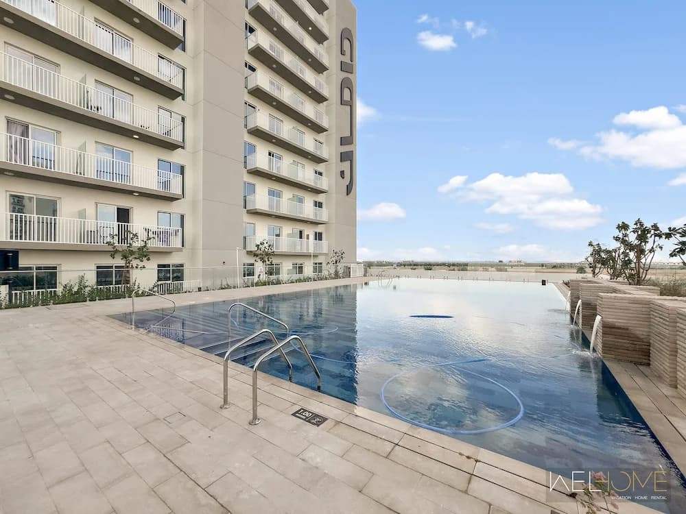 WelHome - Breathtaking View 1BR Apt in Damac Hills 2 - photo 5
