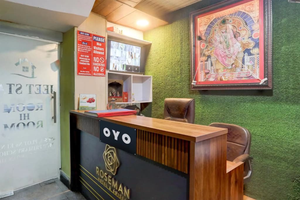 OYO Flagship 80461 R K Residency - photo 2