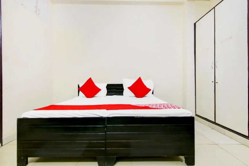 OYO Flagship 80561 Hansa Residency - photo 2
