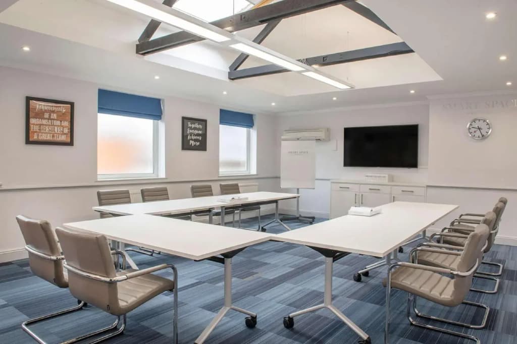 De Vere Selsdon Estate - photo 8