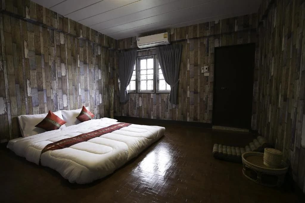Houzzel360 Tha Pae - photo 4