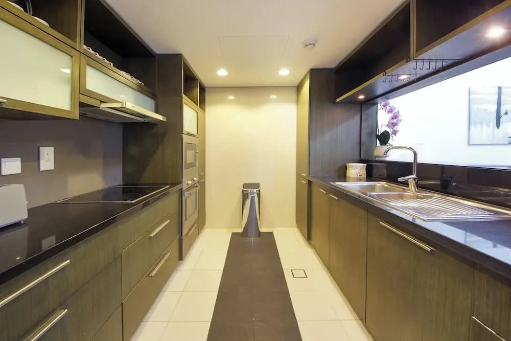Luxury 2BR - partial Burj Khalifa view - photo 13