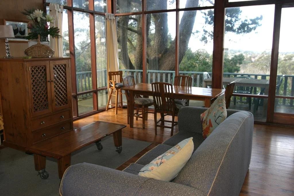 Sidneys Retreat - photo 6