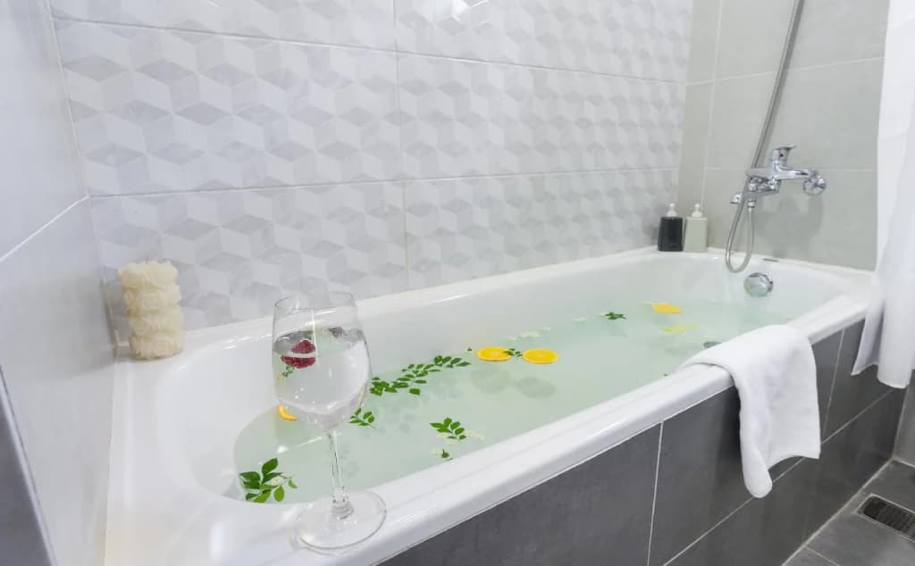La Regatta Boutique Residences - photo 8