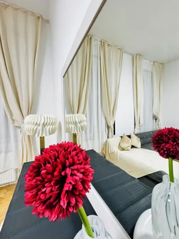 Affordable Apt Near Stadthalle - photo 5