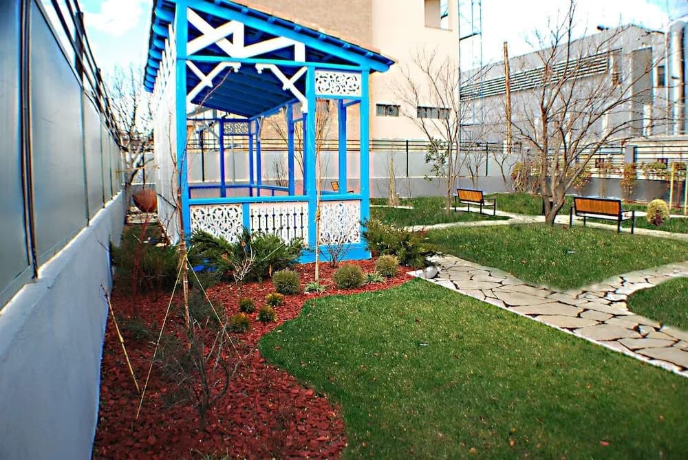 Hotel West - photo 23