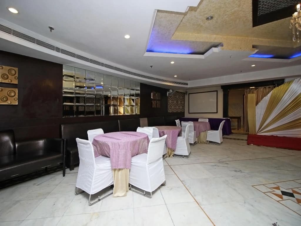OYO 5915 Hotel Swagath - photo 16