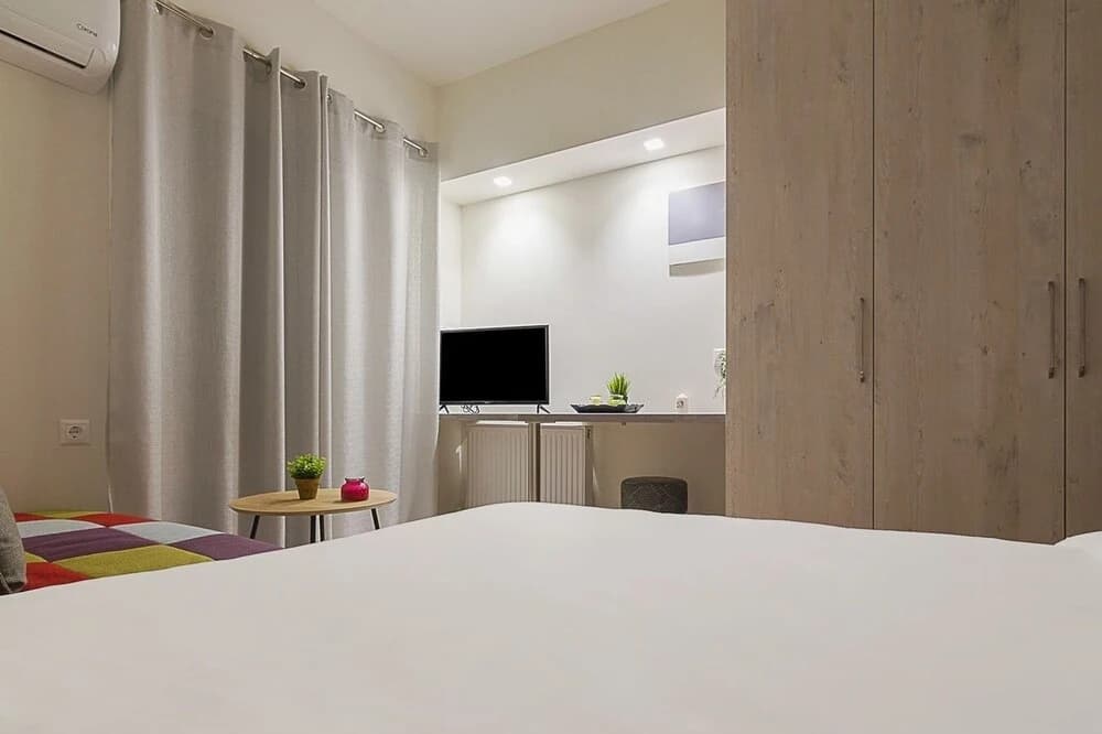 Modern Athens Studio by Cloudkeys - photo 4
