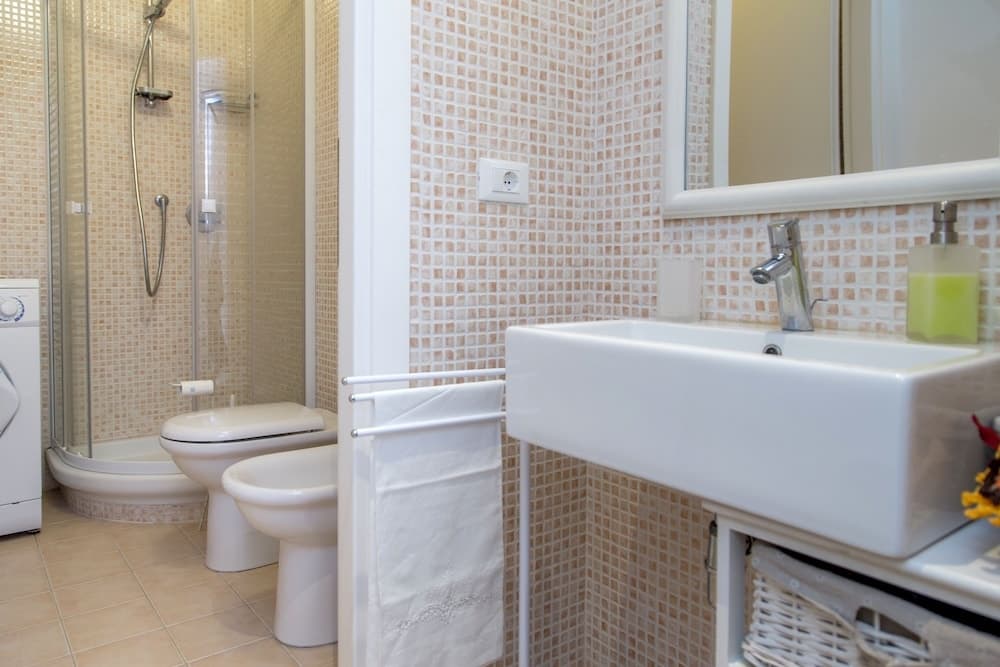 Flo Apartments - photo 7