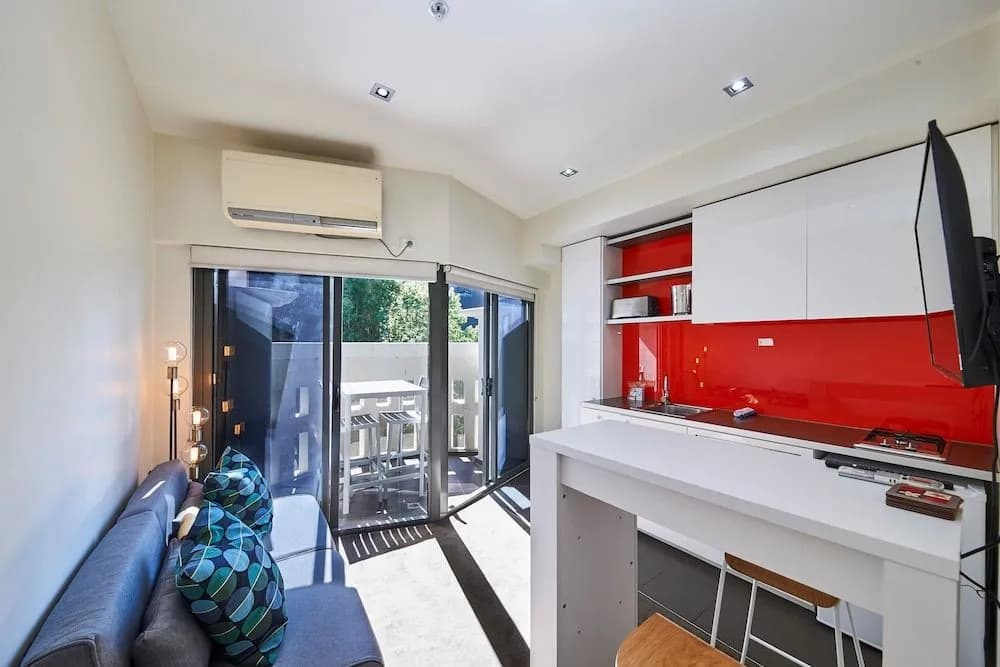 Readyset Apartments at Kett - photo 5