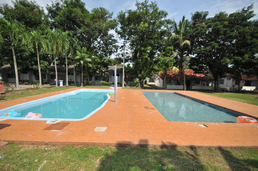 Green Town Hotels and Resorts - photo 8