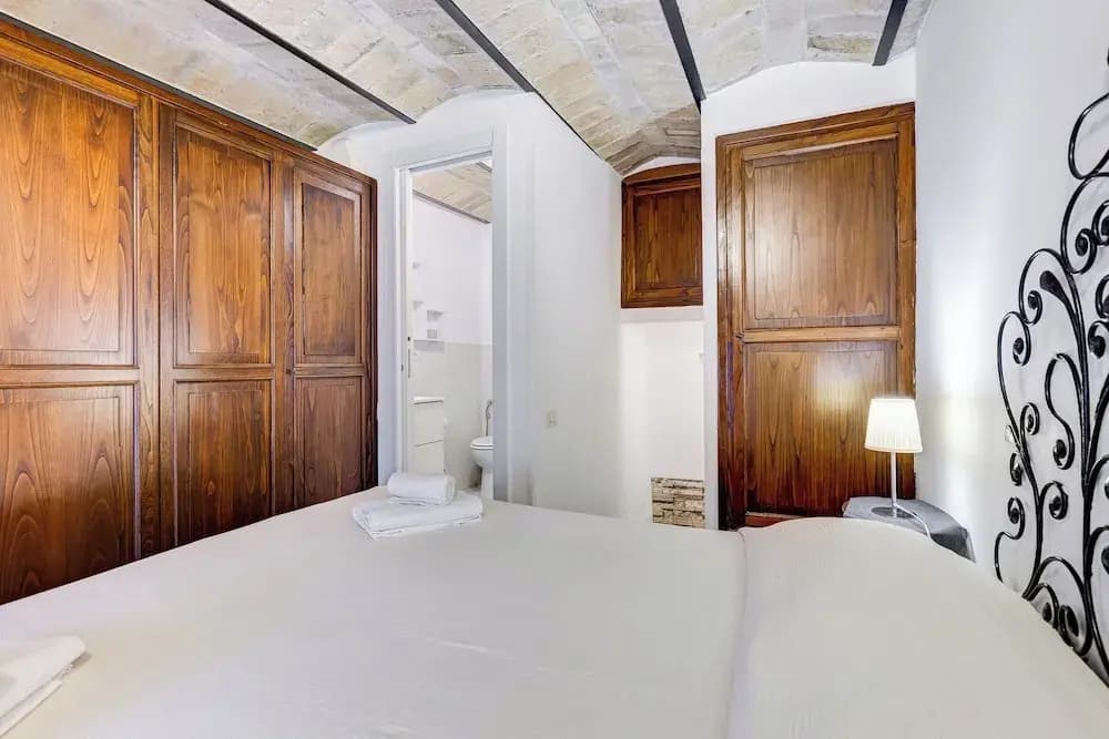 Charming Apt with Garden and Park - photo 5