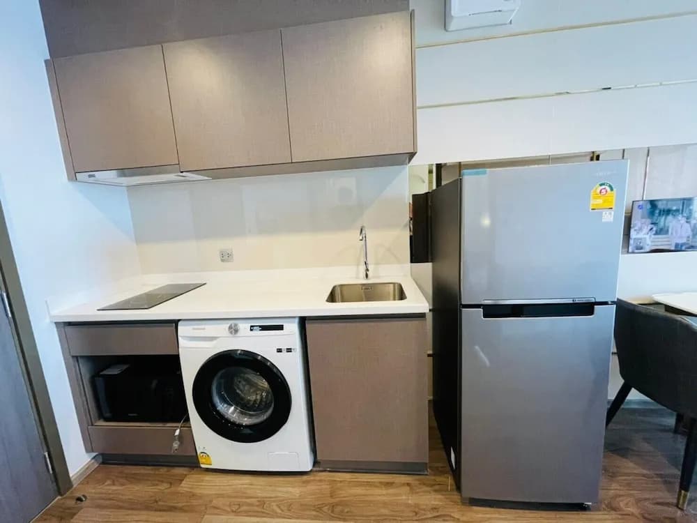 1 bed plus condo near JJ market - photo 10