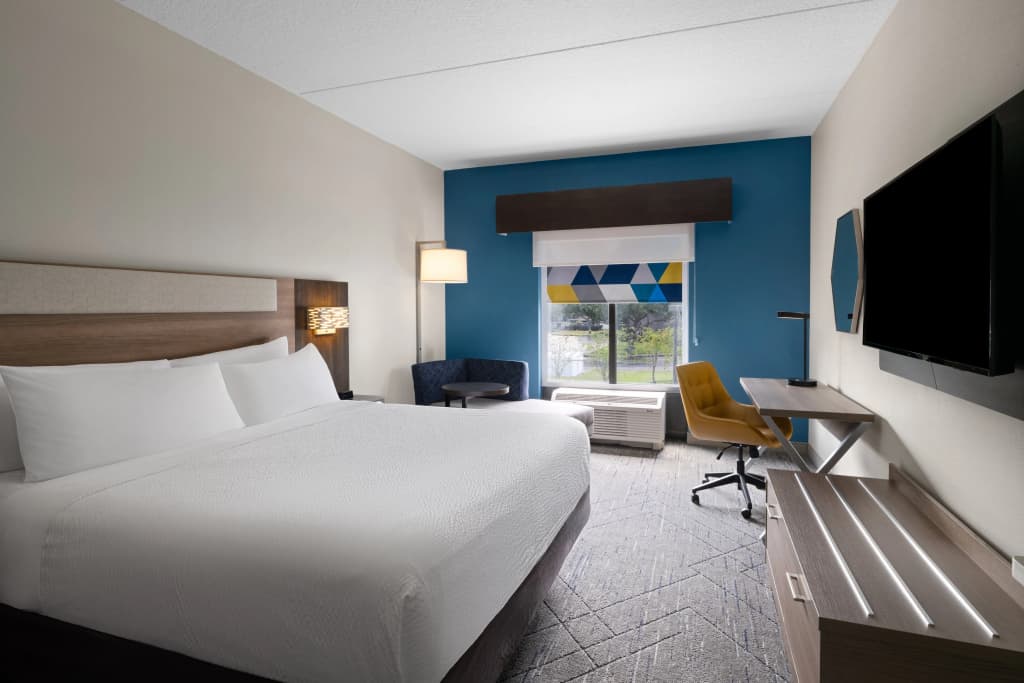 Holiday Inn Express & Suites Orlando East - UCF Area by IHG - photo 26