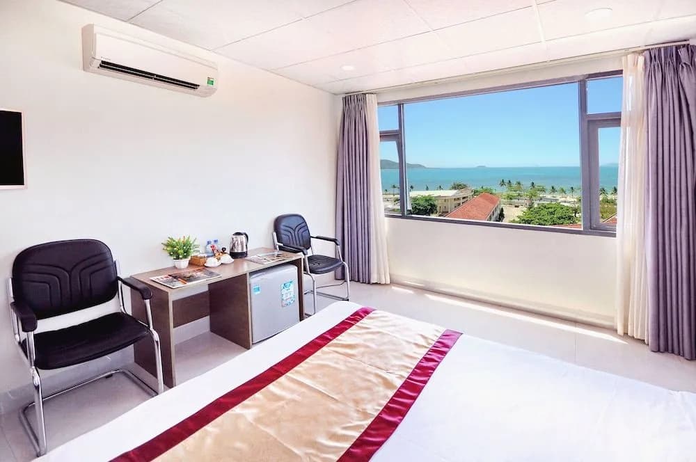 Arise Hotel - photo 2