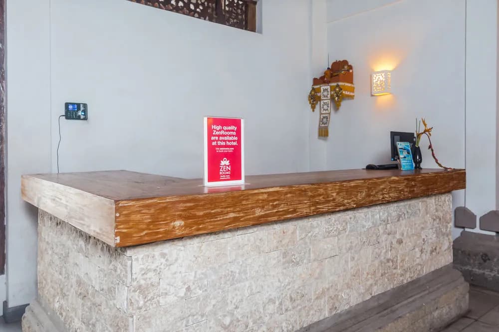 ZEN Rooms Seminyak Batu Belig - photo 1