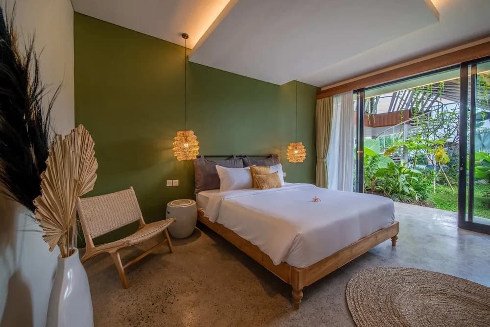Stunning Architecture 5BR Bamboo With Tropical Pool Villa in Umalas - photo 2