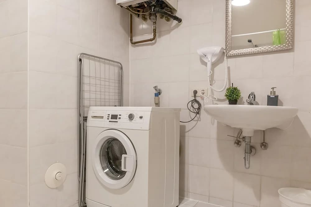 Friendly 3BR shared Apt-WienerStadthalle - photo 6