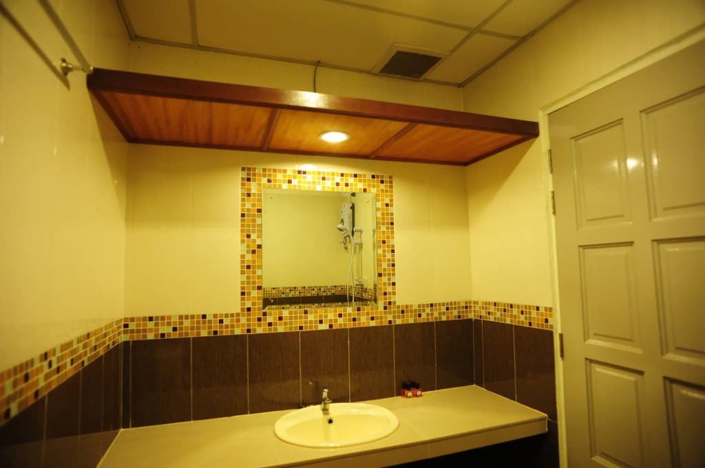 Arwana Inn - photo 7