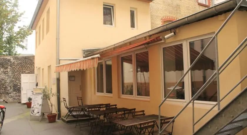 Come 2 Friends Apartmenthaus - photo 3