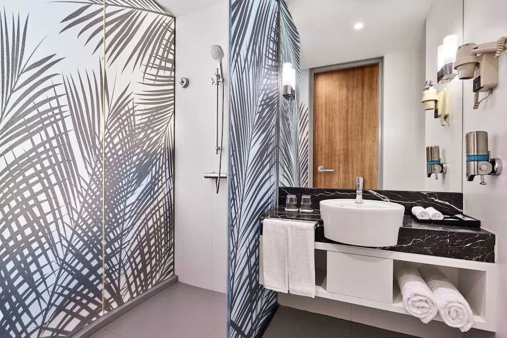 Holiday Inn Express Kota Kinabalu City Centre by IHG - photo 30