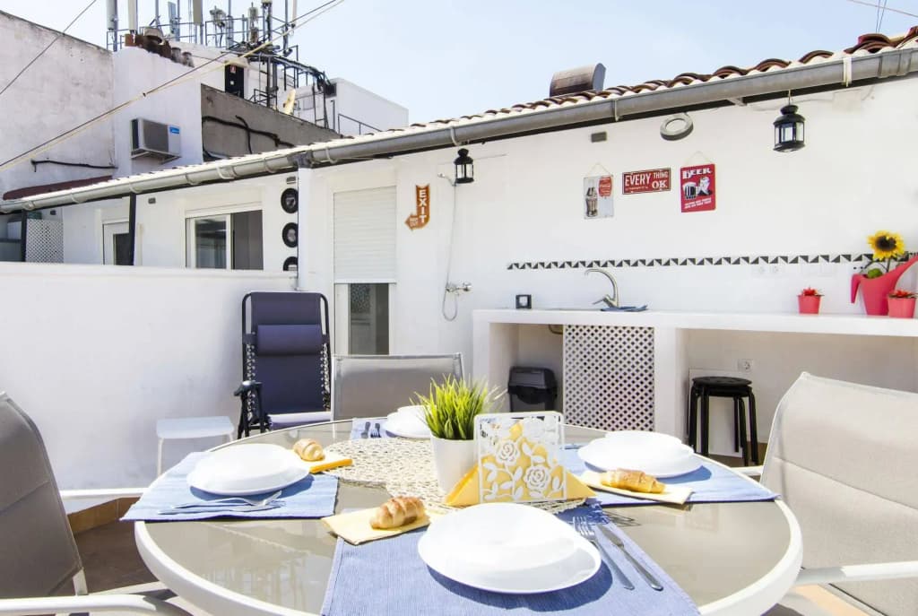 Apartments Dreammadrid Atocha Terraza - photo 10
