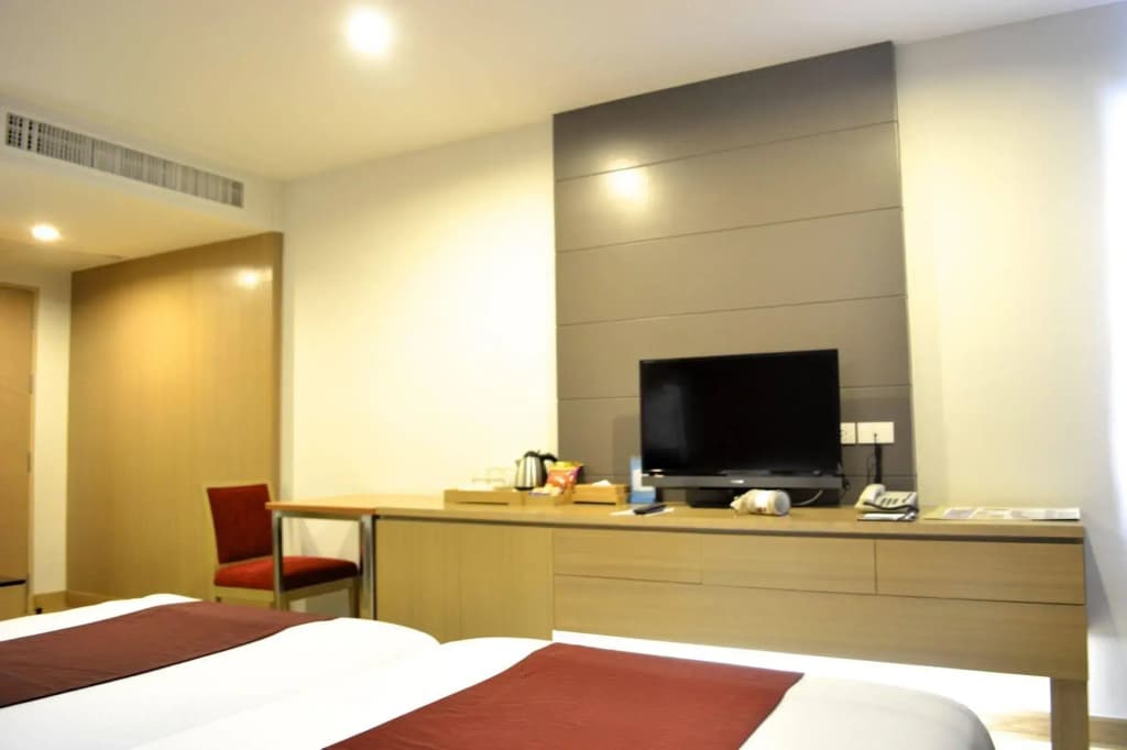 A-One Motel - photo 3
