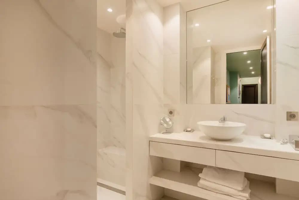 Paris Wagram Design Residence - photo 13