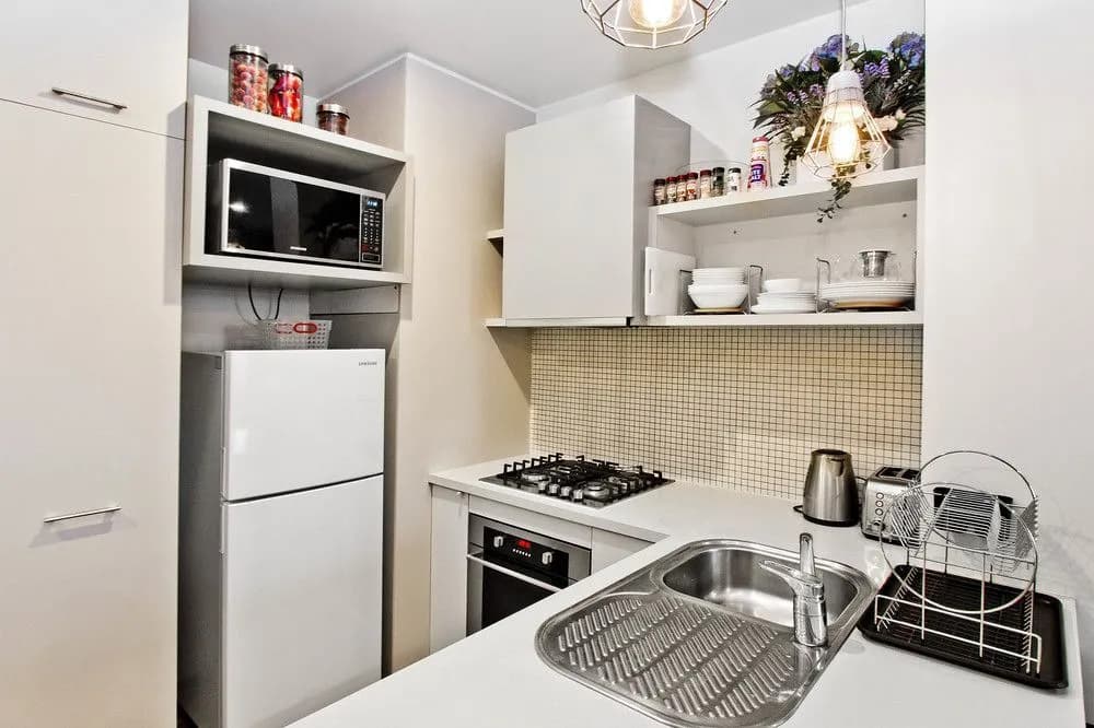 2 Bedder Melbourne Apt in New York End - photo 14