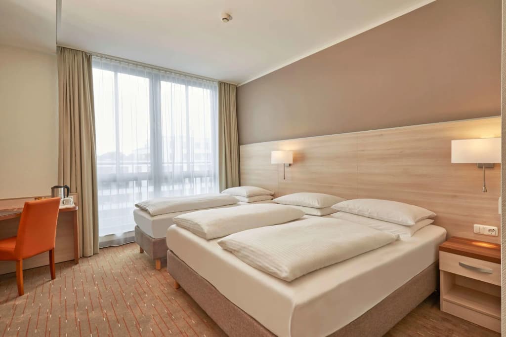 H+ Hotel Berlin Mitte - photo 3