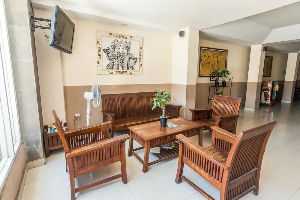 ZEN Premium Sanur Danau Tamblingan 2 - photo 18