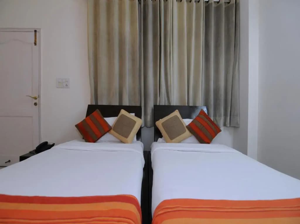 OYO Rooms Dwarka Sector 19 - photo 6
