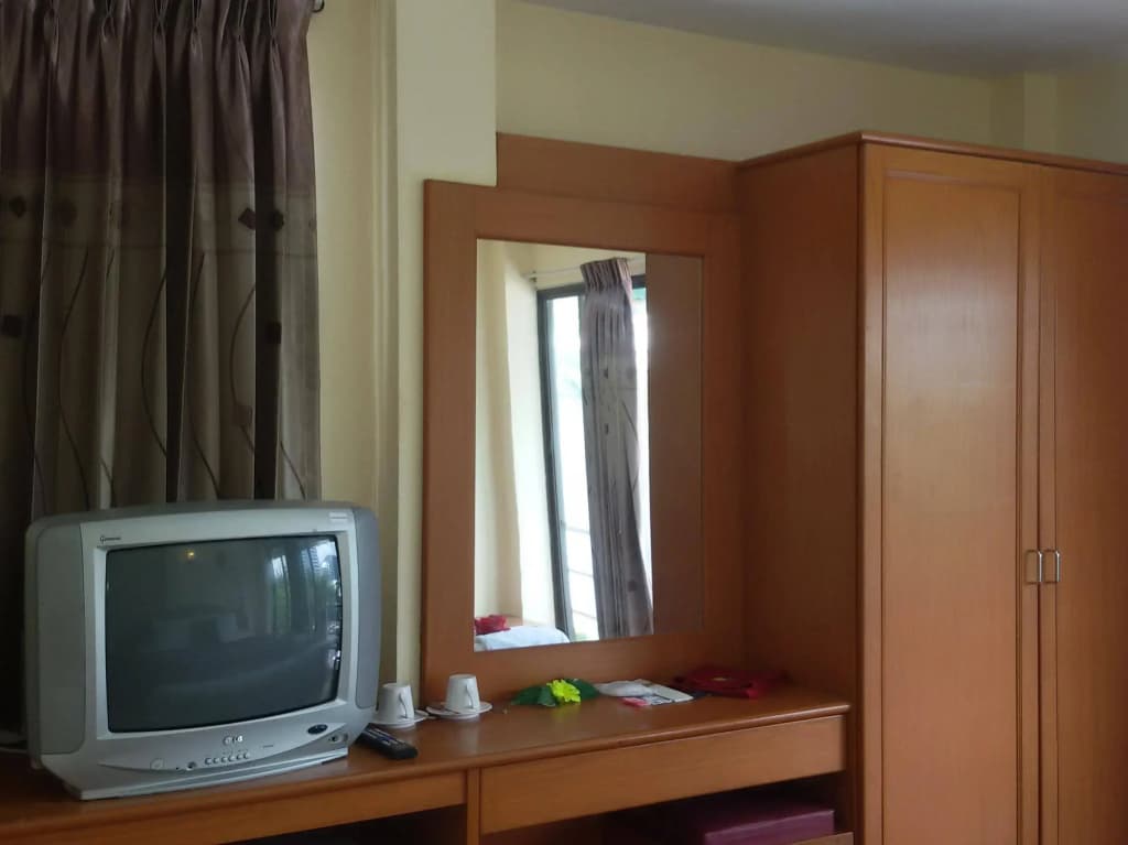 Patong Rose Guesthouse - photo 3