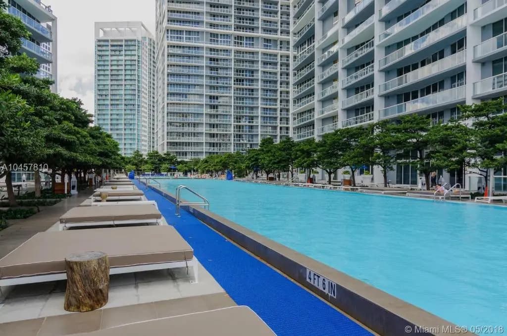 Luxury 5star Condo at 34th floor Icon Brickell 1 bed one bath - photo 15