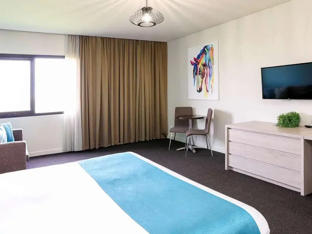 Mantra Melbourne Melton - photo 14