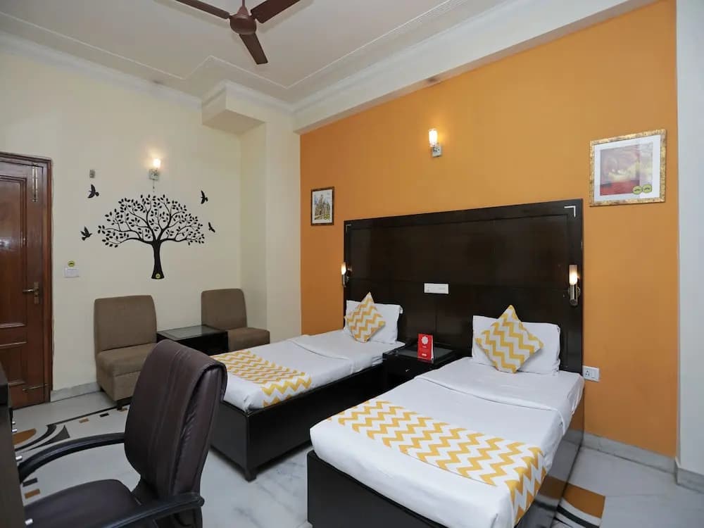 Hotel Regalia Retreat by OYO - photo 7