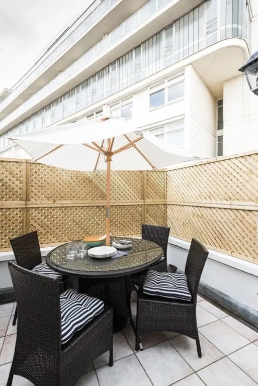Ultra luxurious London home for 5-7 - photo 14