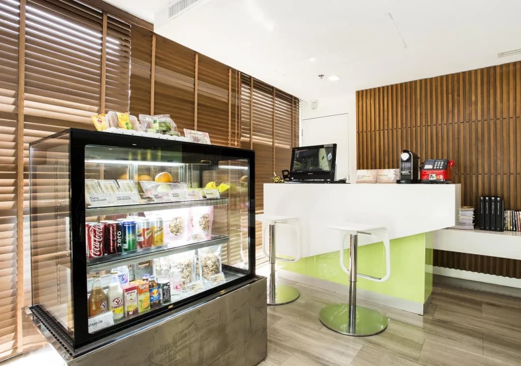 Marvin Suites Hotel - photo 8